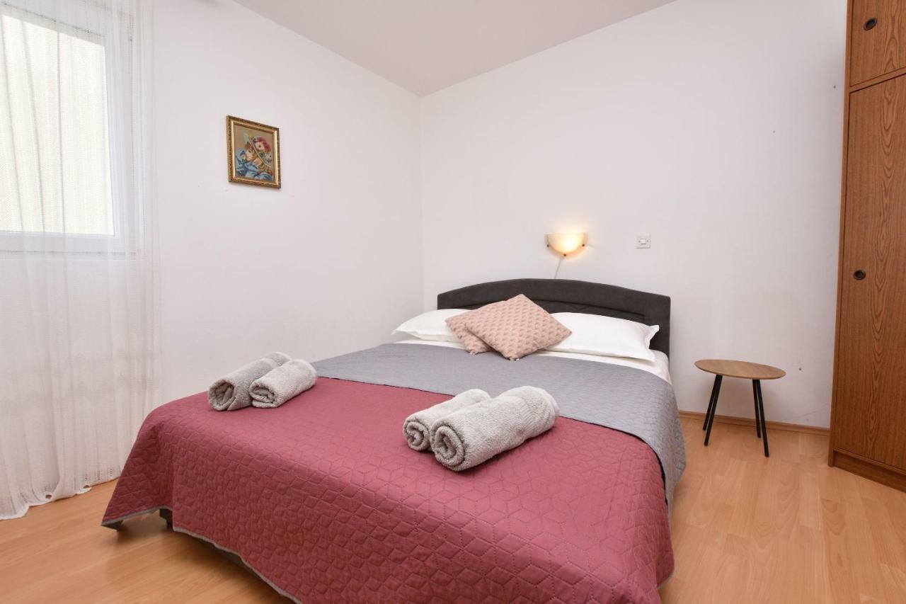 Apartment Nensi Primošten Exteriör bild